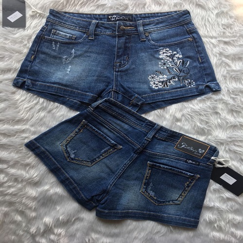 女性用ショートパンツ