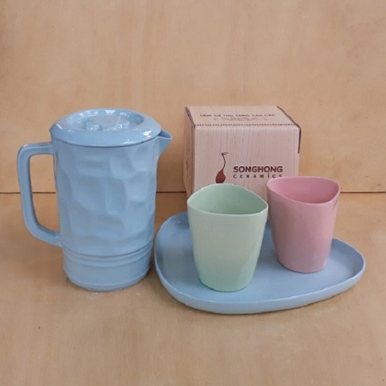 陶磁器のティーセット