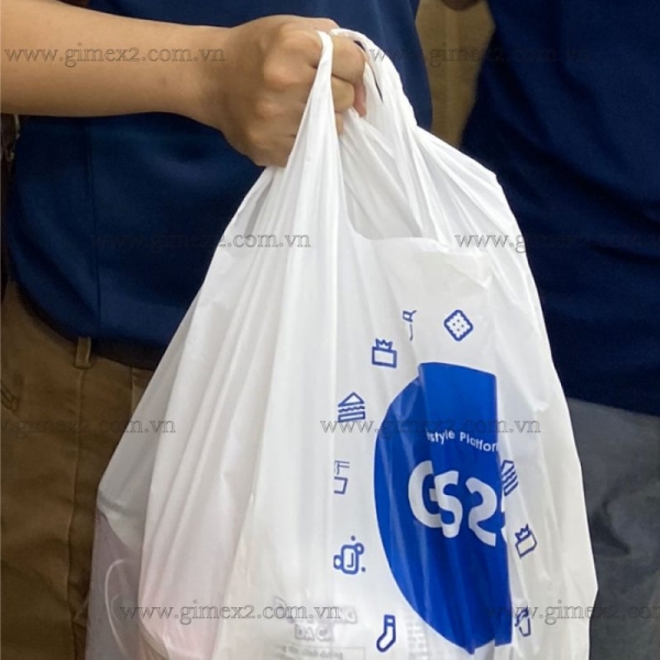 ハンドル付きのプラスチック袋